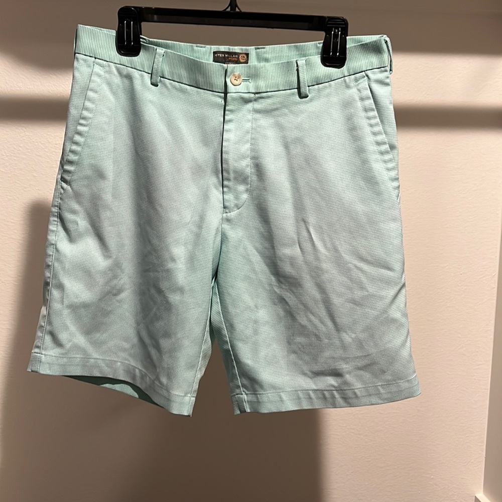 Peter Millar Performance Shorts Men’s 32 Green and White puppies tooth
